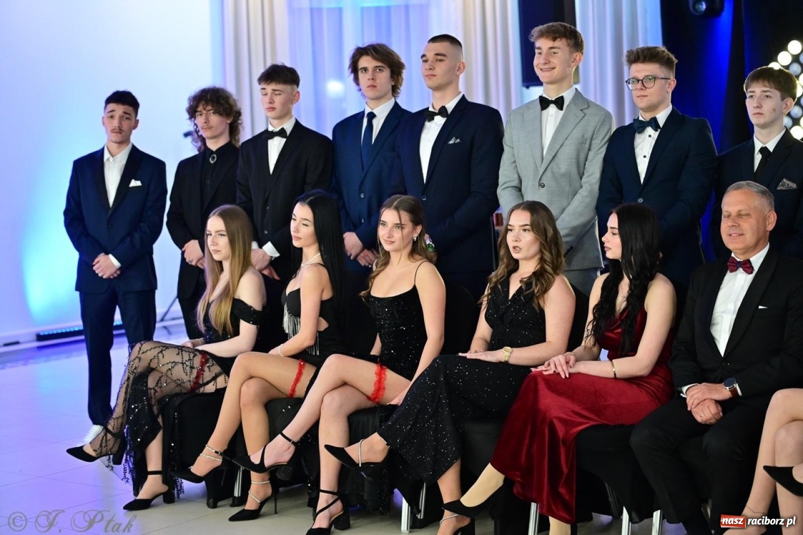 Zdjęcie w galerii na portalu naszraciborz.pl: Studniówka ZSOMS w Raciborzu na bis! [FOTO] wiadomości z regionu