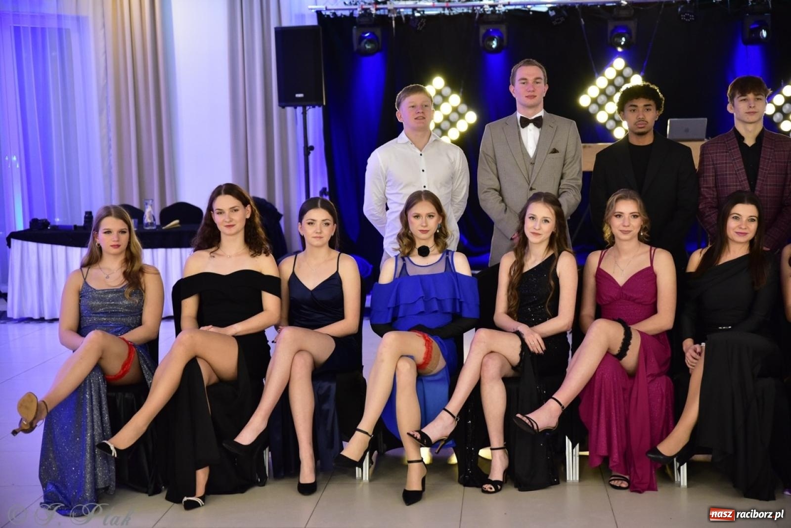 Zdjęcie w galerii na portalu naszraciborz.pl: Studniówka ZSOMS w Raciborzu na bis! [FOTO] wiadomości z regionu