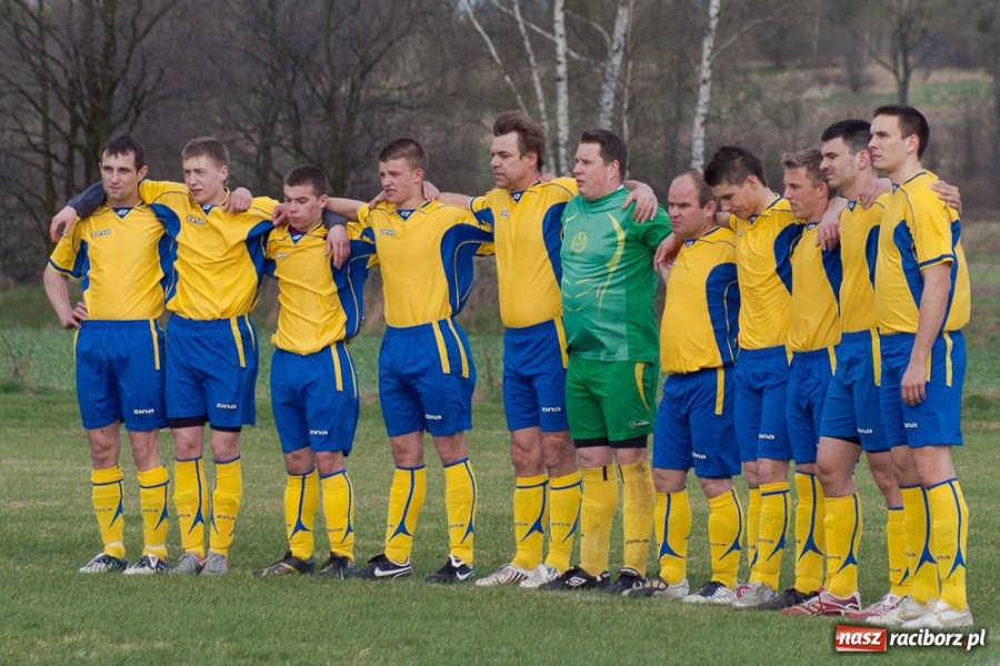 Zdjęcie w galerii na portalu naszraciborz.pl: W Markowicach podział punktów wiadomości z regionu