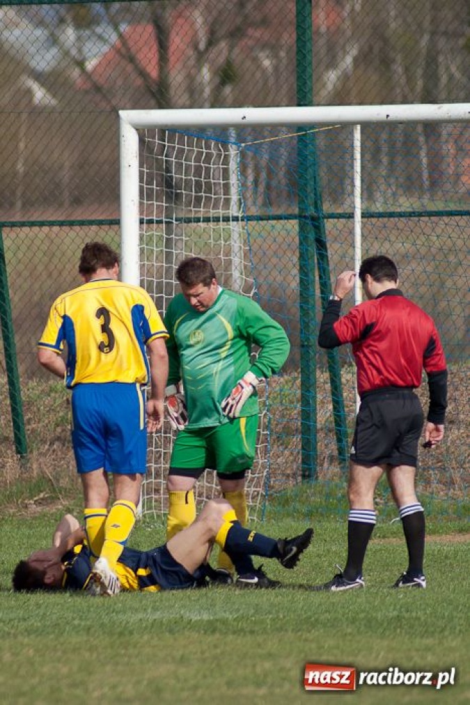 Zdjęcie w galerii na portalu naszraciborz.pl: W Markowicach podział punktów wiadomości z regionu