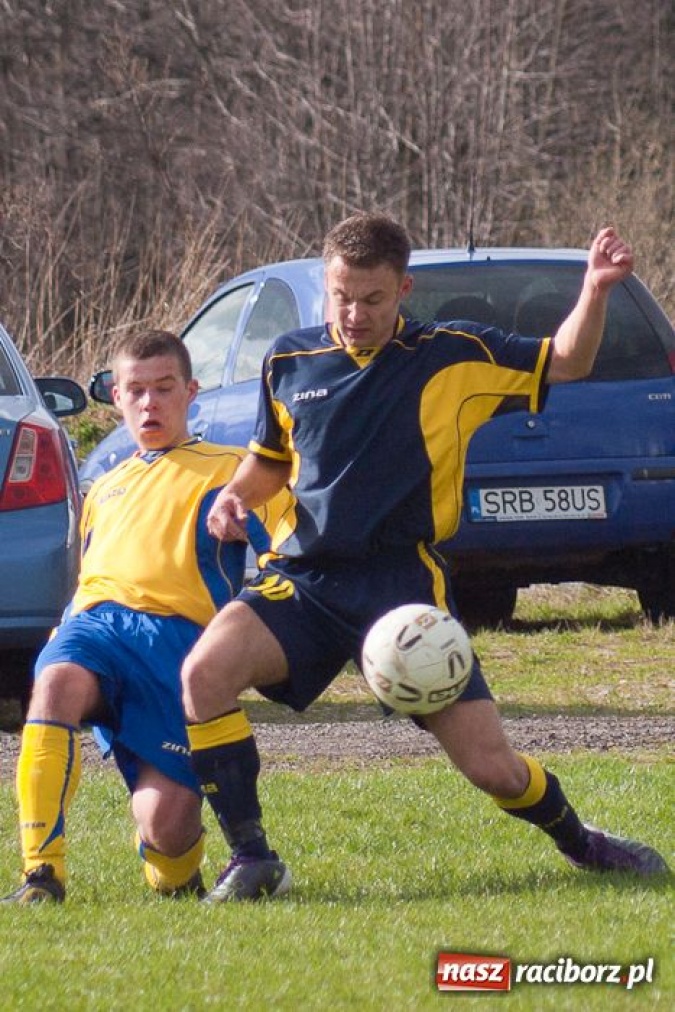Zdjęcie w galerii na portalu naszraciborz.pl: W Markowicach podział punktów wiadomości z regionu