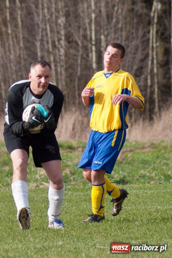 Zdjęcie w galerii na portalu naszraciborz.pl: W Markowicach podział punktów wiadomości z regionu