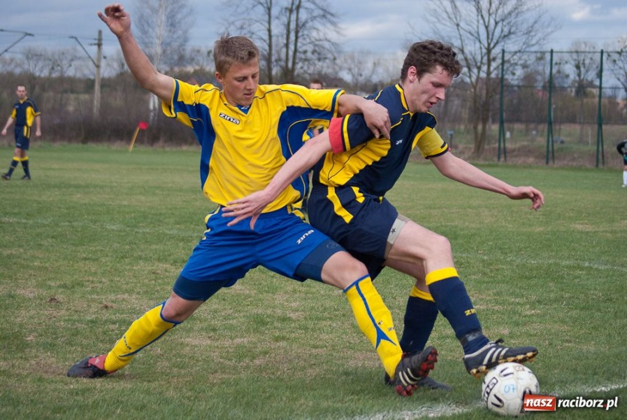Zdjęcie w galerii na portalu naszraciborz.pl: W Markowicach podział punktów wiadomości z regionu