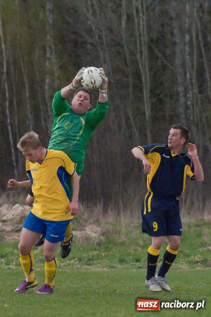 Zdjęcie w galerii na portalu naszraciborz.pl: W Markowicach podział punktów wiadomości z regionu