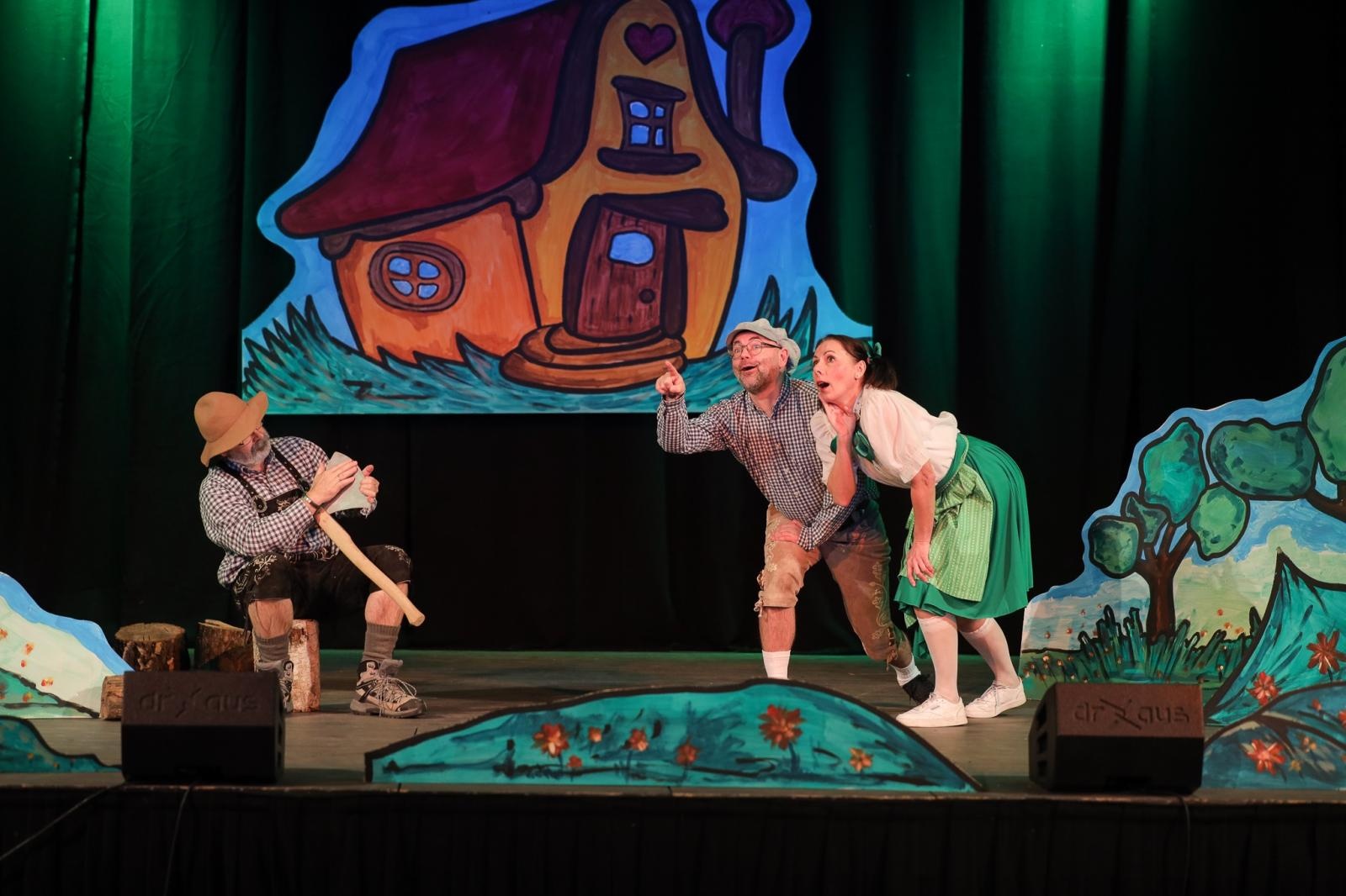 Zdjęcie w galerii na portalu naszraciborz.pl: Hit RCK po raz trzeci! Jaś i Małgosia zapraszają na familijny spektakl! wiadomości z regionu