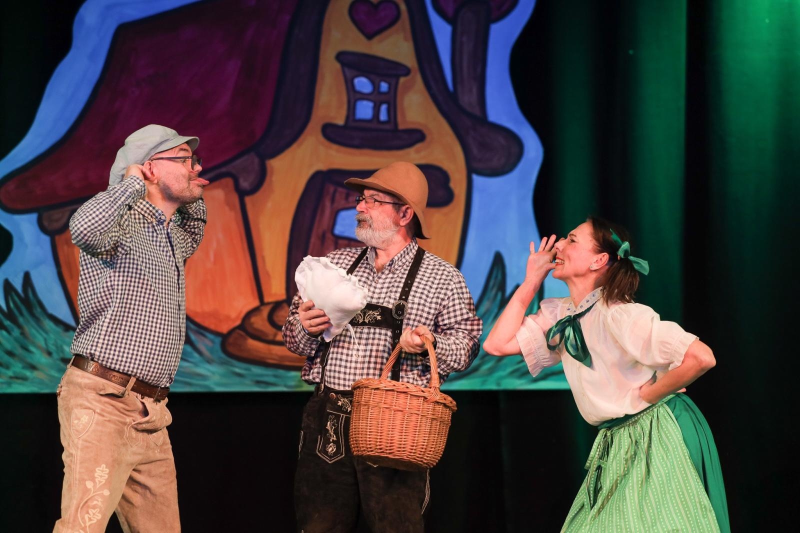 Zdjęcie w galerii na portalu naszraciborz.pl: Hit RCK po raz trzeci! Jaś i Małgosia zapraszają na familijny spektakl! wiadomości z regionu