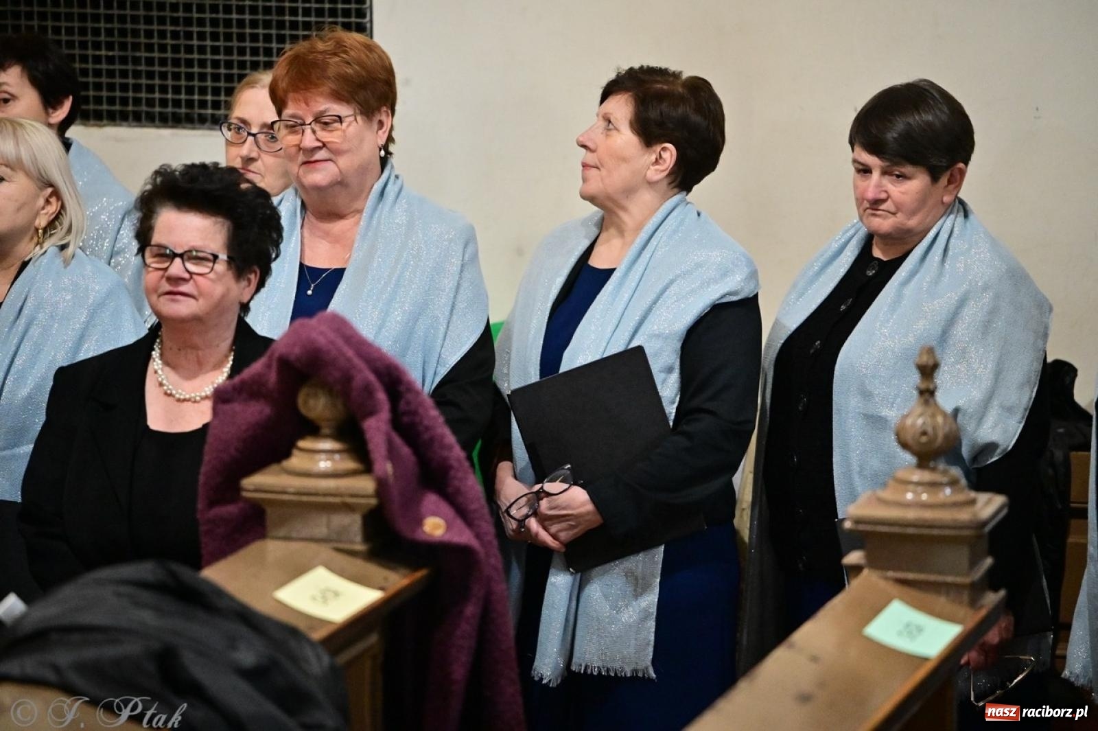 Zdjęcie w galerii na portalu naszraciborz.pl: Koncert kolęd i pastorałek w farnym – muzyczna uczta w Raciborzu wiadomości z regionu