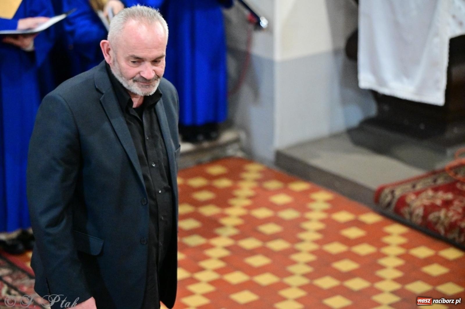 Zdjęcie w galerii na portalu naszraciborz.pl: Koncert kolęd i pastorałek w farnym – muzyczna uczta w Raciborzu wiadomości z regionu