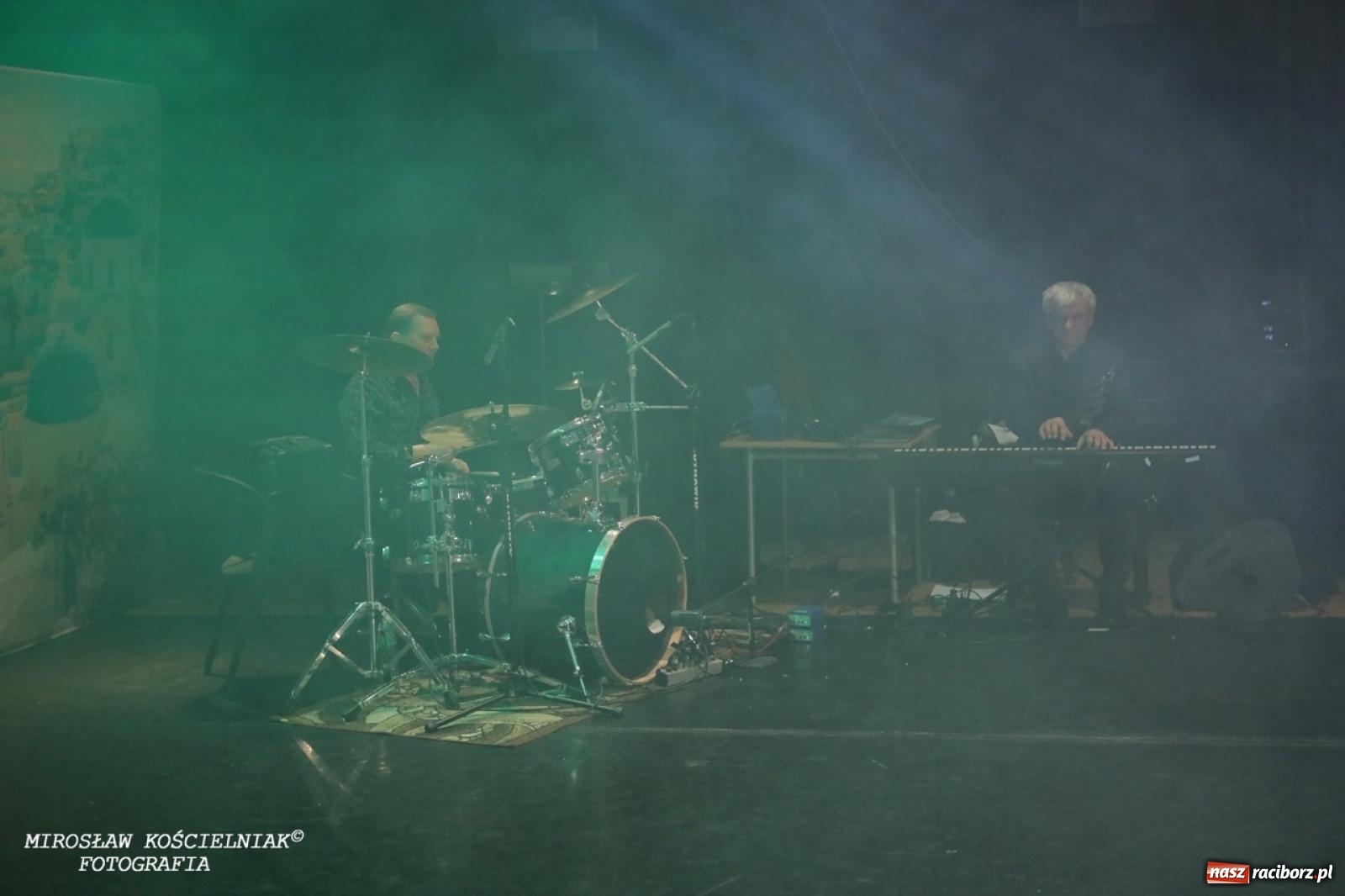 Zdjęcie w galerii na portalu naszraciborz.pl: Tłumy na widowisku Mamma Mia w Raciborskim Centrum Kultury! wiadomości z regionu