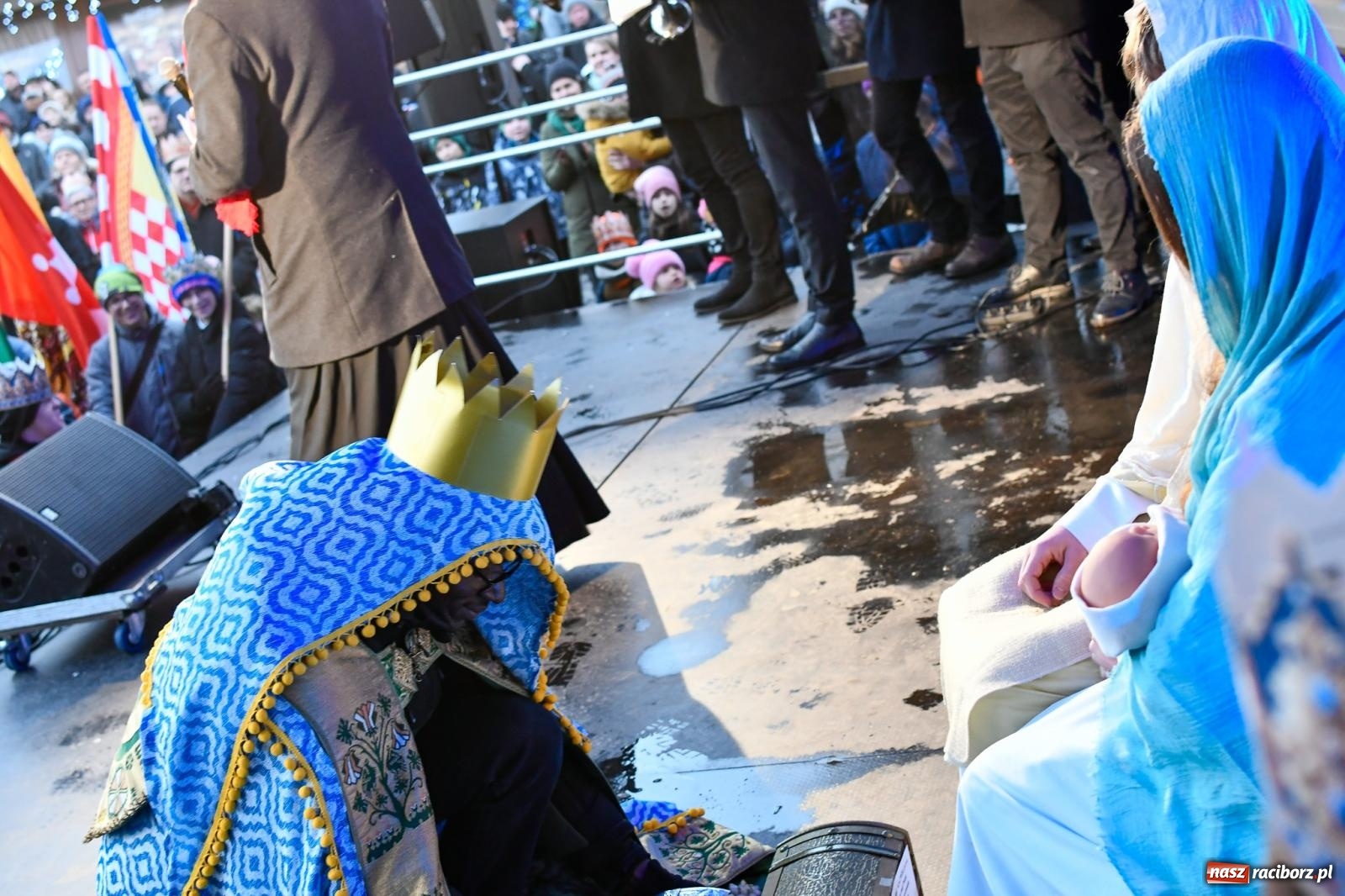 Zdjęcie w galerii na portalu naszraciborz.pl: Raciborski Orszak Trzech Króli przeszedł ulicami miasta [FOTO i WIDEO] wiadomości z regionu