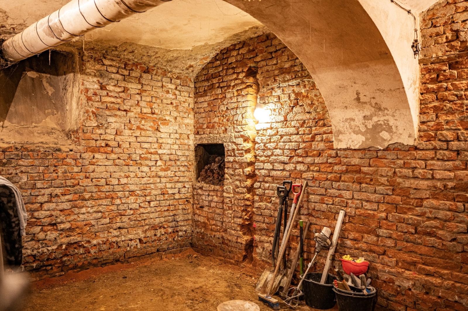 Zdjęcie w galerii na portalu naszraciborz.pl: Sensacyjne odkrycie w piwnicy raciborskiego muzeum! wiadomości z regionu