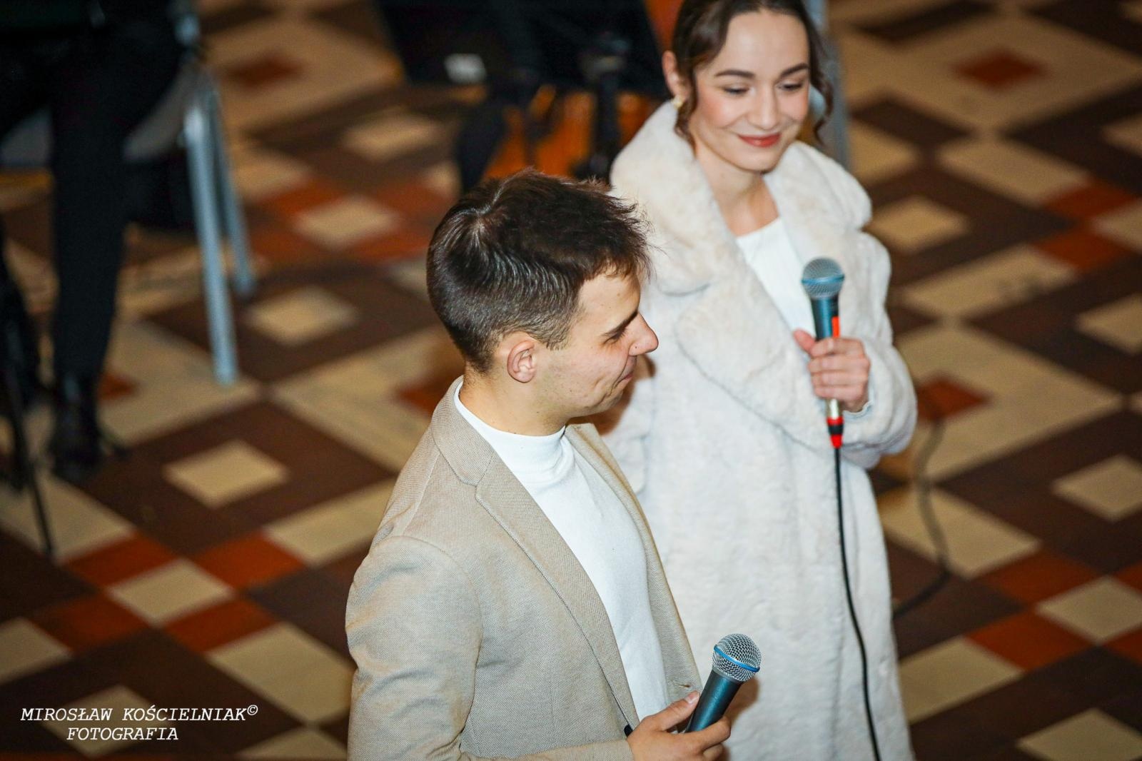 Zdjęcie w galerii na portalu naszraciborz.pl: Przednutki. Koncert kolęd w kościele św. Mikołaja [FOTO i WIDEO] wiadomości z regionu