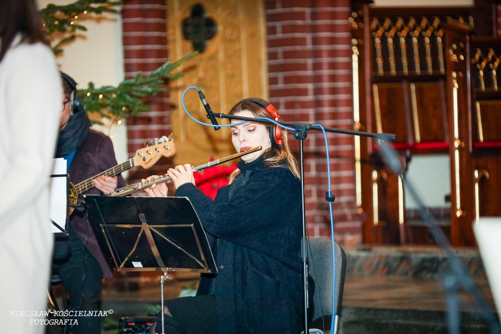 Zdjęcie w galerii na portalu naszraciborz.pl: Przednutki. Koncert kolęd w kościele św. Mikołaja [FOTO i WIDEO] wiadomości z regionu