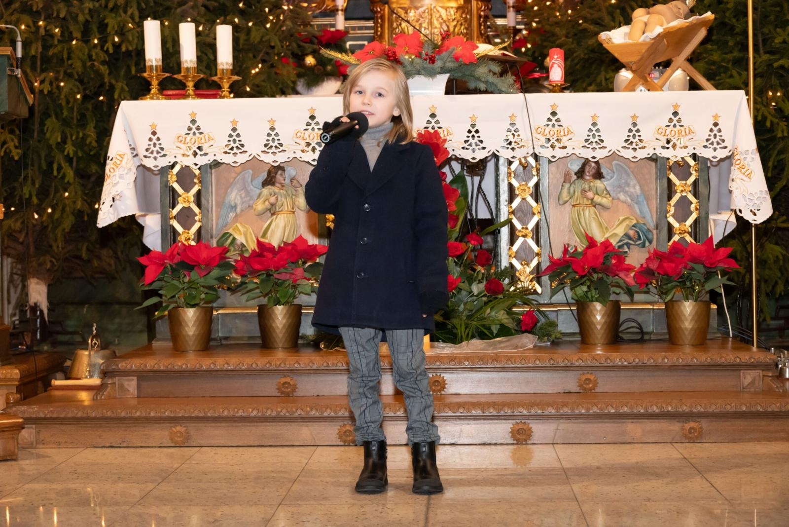 Zdjęcie w galerii na portalu naszraciborz.pl: Chór Cantate zaśpiewał w Bieńkowicach wiadomości z regionu