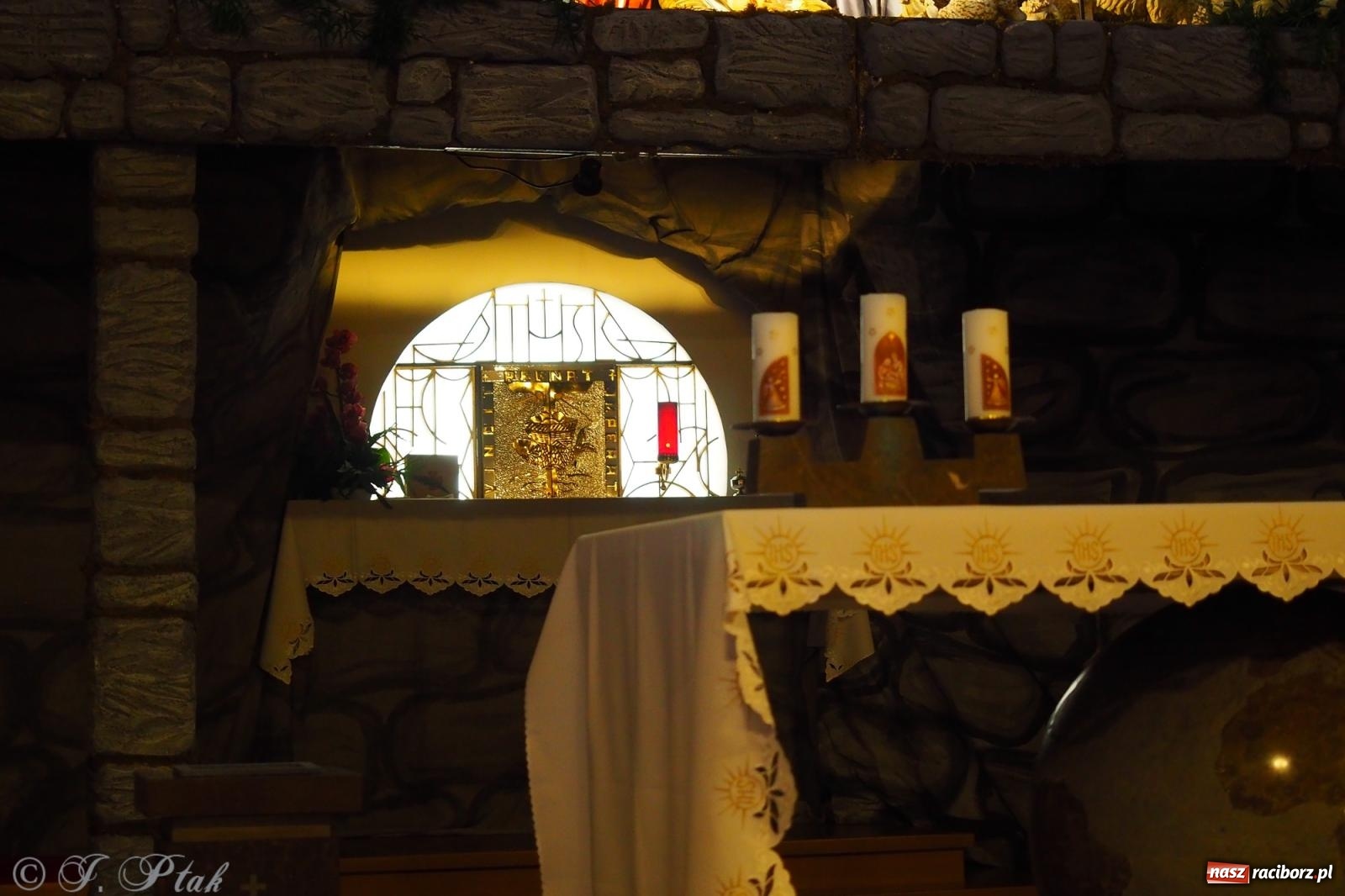 Zdjęcie w galerii na portalu naszraciborz.pl: Franciszkańskie szopki bożonarodzeniowe – tradycja i piękno także w Raciborzu wiadomości z regionu