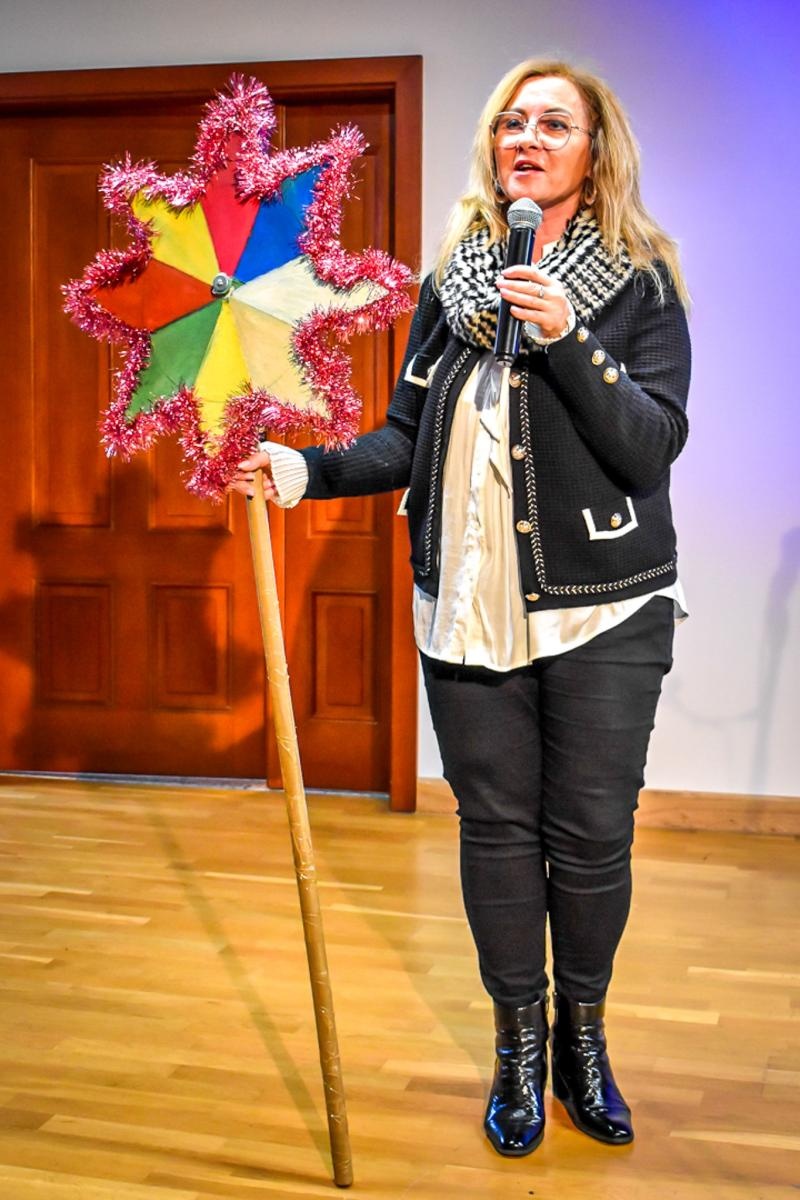 Zdjęcie w galerii na portalu naszraciborz.pl: Góralskie kolędy na zamku – noworoczne spotkanie Środowiskowego Domu Samopomocy wiadomości z regionu