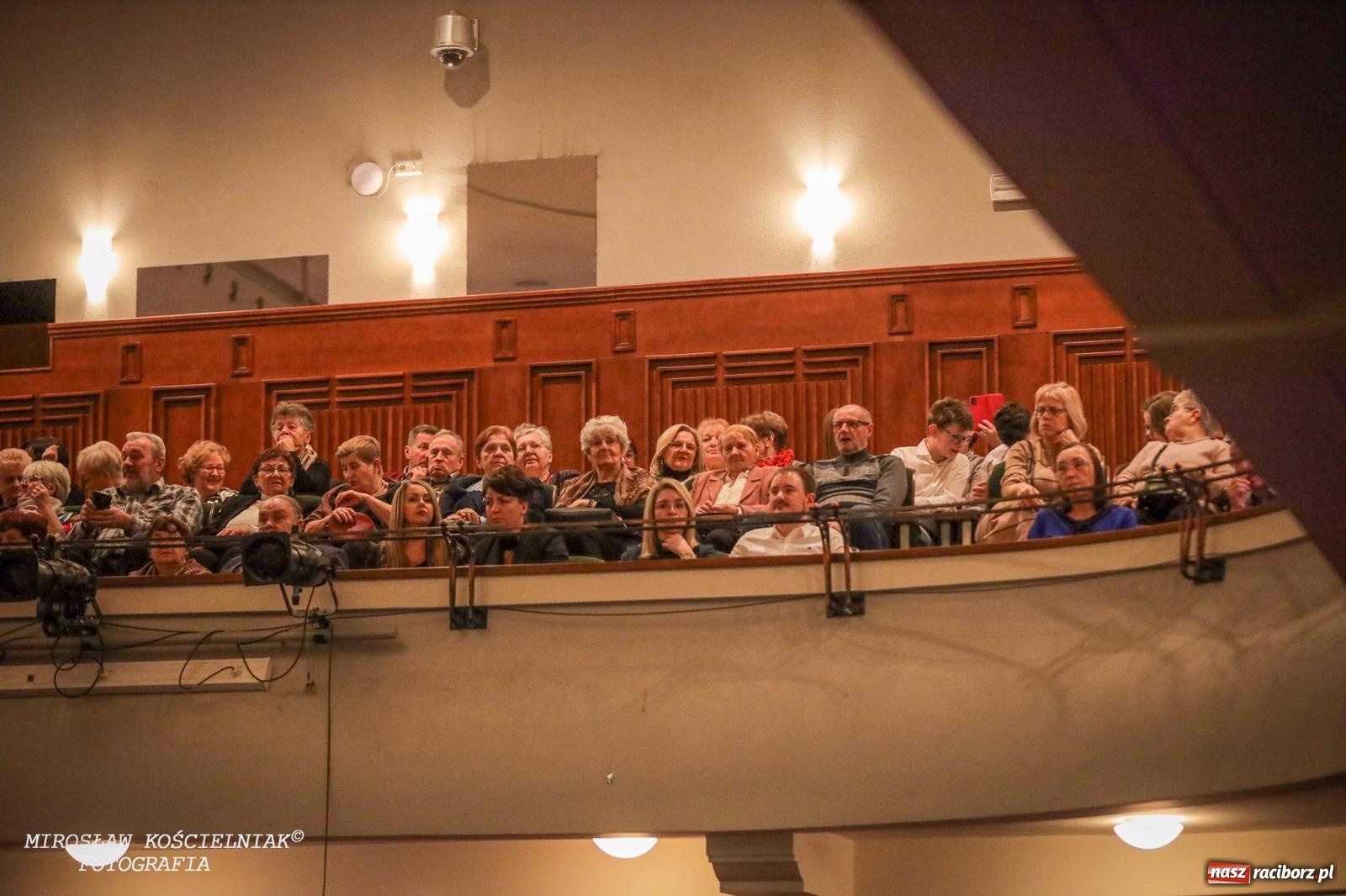 Zdjęcie w galerii na portalu naszraciborz.pl: Koncert Noworoczny w RCK. Zapraszali starosta i prezydent [FOTO i WIDEO] wiadomości z regionu