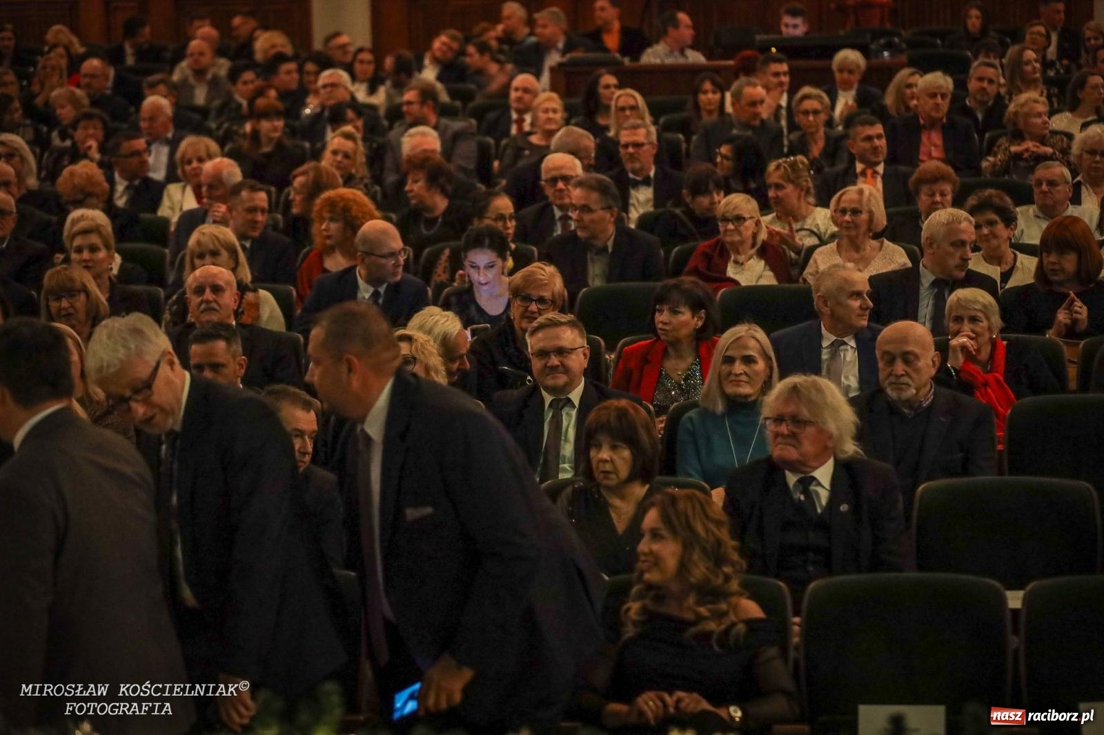 Zdjęcie w galerii na portalu naszraciborz.pl: Koncert Noworoczny w RCK. Zapraszali starosta i prezydent [FOTO i WIDEO] wiadomości z regionu
