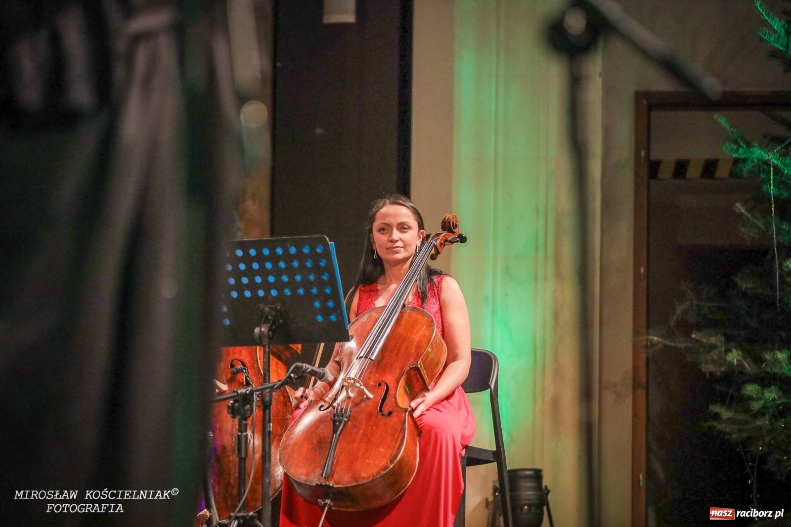 Zdjęcie w galerii na portalu naszraciborz.pl: Koncert Noworoczny w RCK. Zapraszali starosta i prezydent [FOTO i WIDEO] wiadomości z regionu