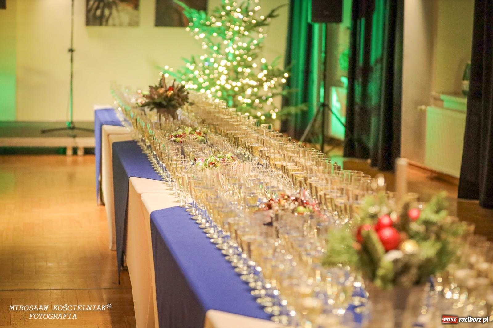 Zdjęcie w galerii na portalu naszraciborz.pl: Koncert Noworoczny w RCK. Zapraszali starosta i prezydent [FOTO i WIDEO] wiadomości z regionu