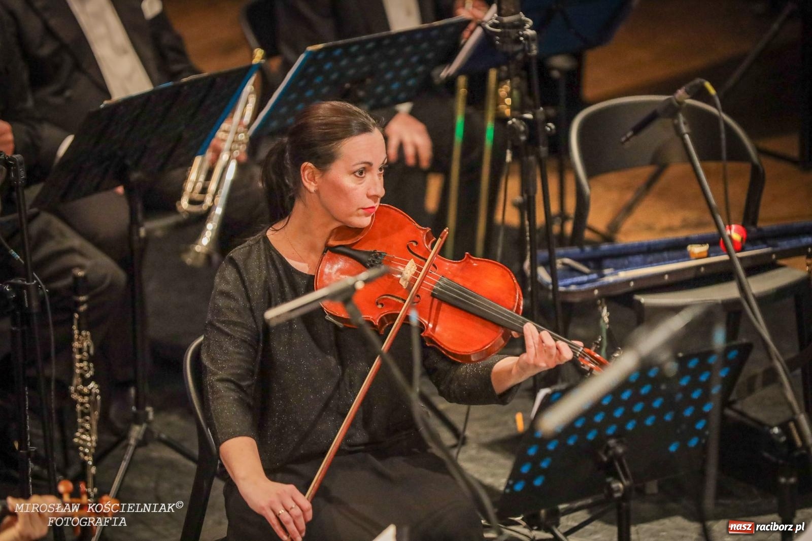 Zdjęcie w galerii na portalu naszraciborz.pl: Koncert Noworoczny w RCK. Zapraszali starosta i prezydent [FOTO i WIDEO] wiadomości z regionu