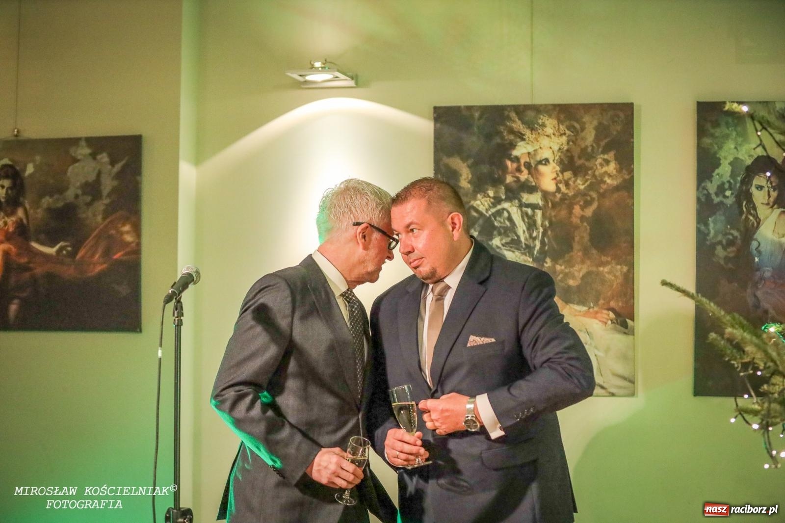 Zdjęcie w galerii na portalu naszraciborz.pl: Koncert Noworoczny w RCK. Zapraszali starosta i prezydent [FOTO i WIDEO] wiadomości z regionu