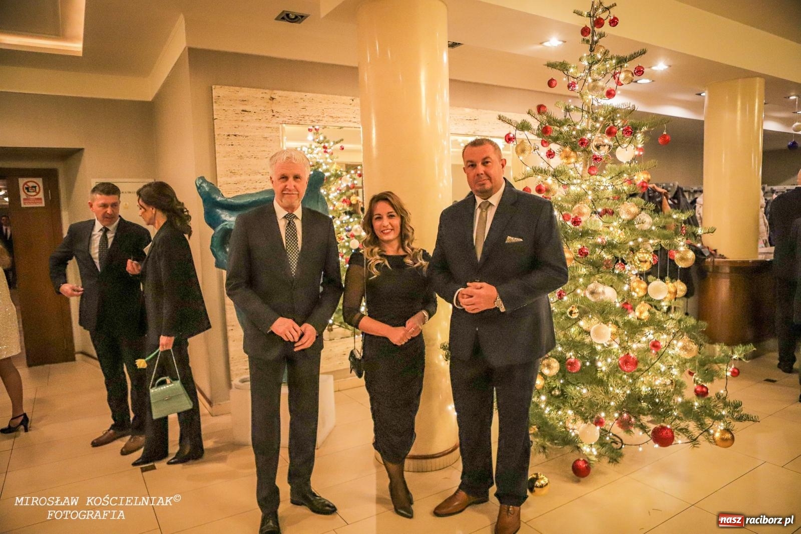 Zdjęcie w galerii na portalu naszraciborz.pl: Koncert Noworoczny w RCK. Zapraszali starosta i prezydent [FOTO i WIDEO] wiadomości z regionu