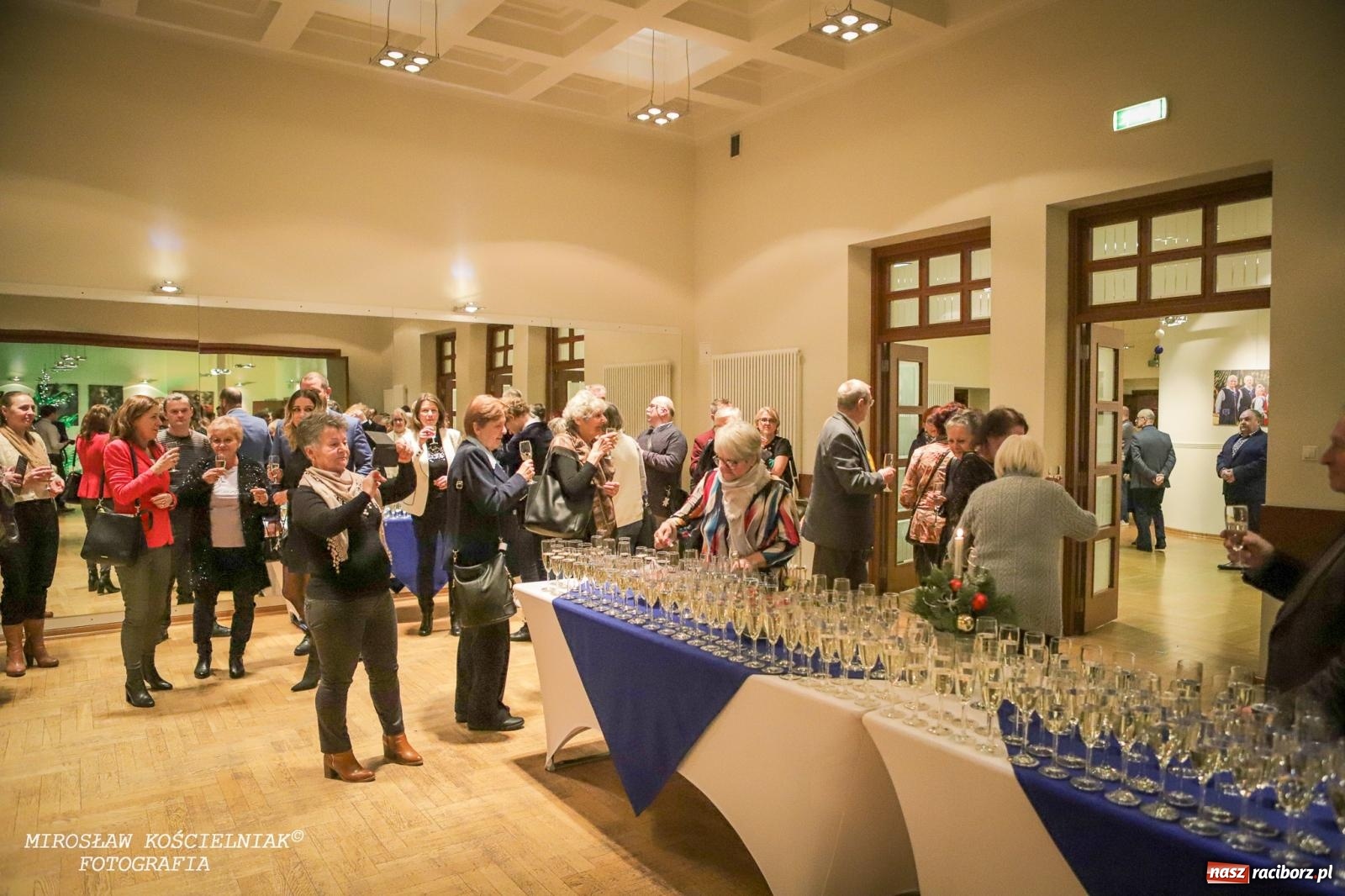 Zdjęcie w galerii na portalu naszraciborz.pl: Koncert Noworoczny w RCK. Zapraszali starosta i prezydent [FOTO i WIDEO] wiadomości z regionu