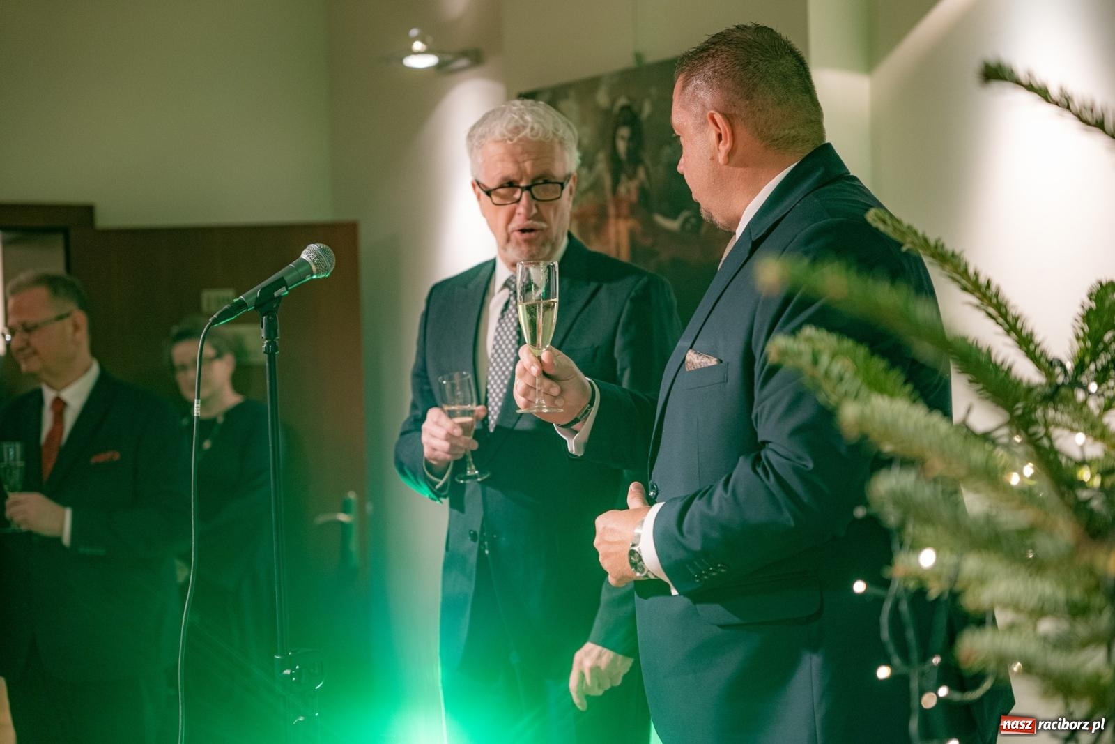 Zdjęcie w galerii na portalu naszraciborz.pl: Koncert Noworoczny w RCK. Zapraszali starosta i prezydent [FOTO i WIDEO] wiadomości z regionu