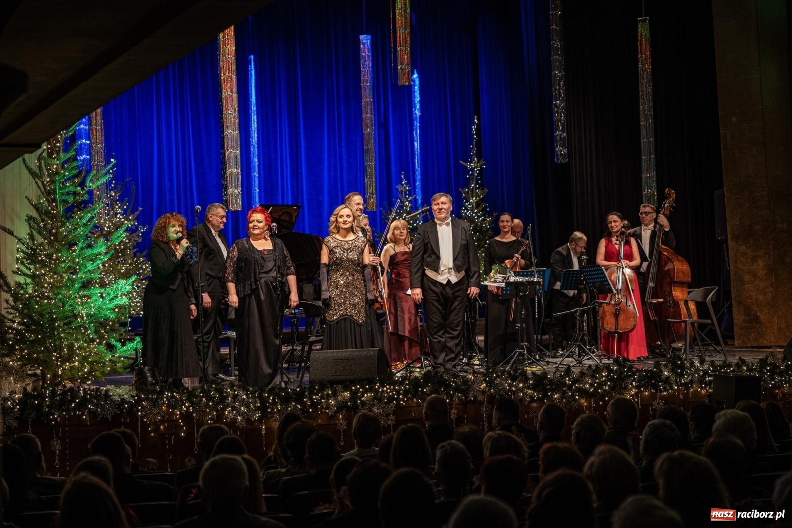 Zdjęcie w galerii na portalu naszraciborz.pl: Koncert Noworoczny w RCK. Zapraszali starosta i prezydent [FOTO i WIDEO] wiadomości z regionu