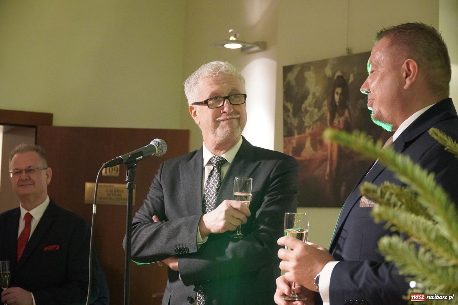 Zdjęcie w galerii na portalu naszraciborz.pl: Koncert Noworoczny w RCK. Zapraszali starosta i prezydent [FOTO i WIDEO] wiadomości z regionu