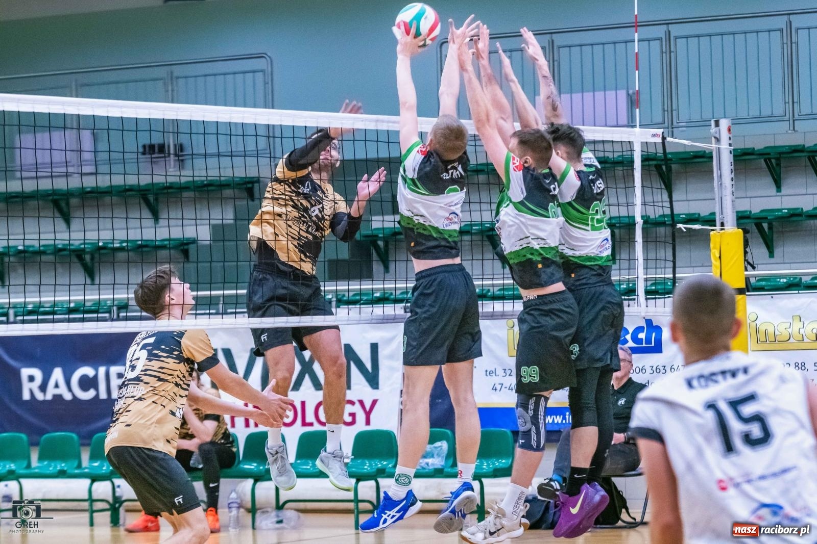 Zdjęcie w galerii na portalu naszraciborz.pl: Raciborzanie wrócili z dalekiej podróży i pozbawili gości nadziei [FOTO] wiadomości z regionu