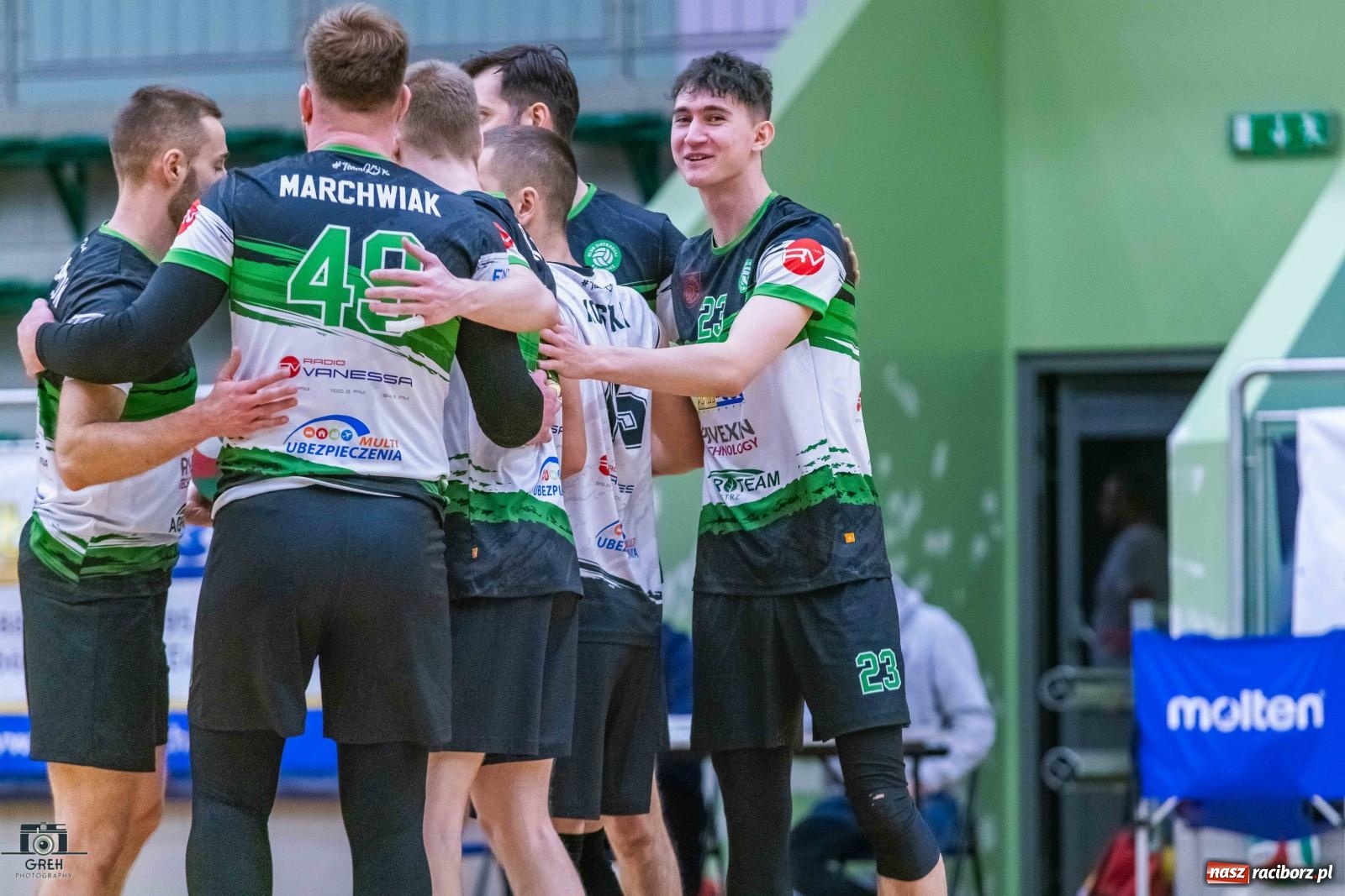 Zdjęcie w galerii na portalu naszraciborz.pl: Raciborzanie wrócili z dalekiej podróży i pozbawili gości nadziei [FOTO] wiadomości z regionu