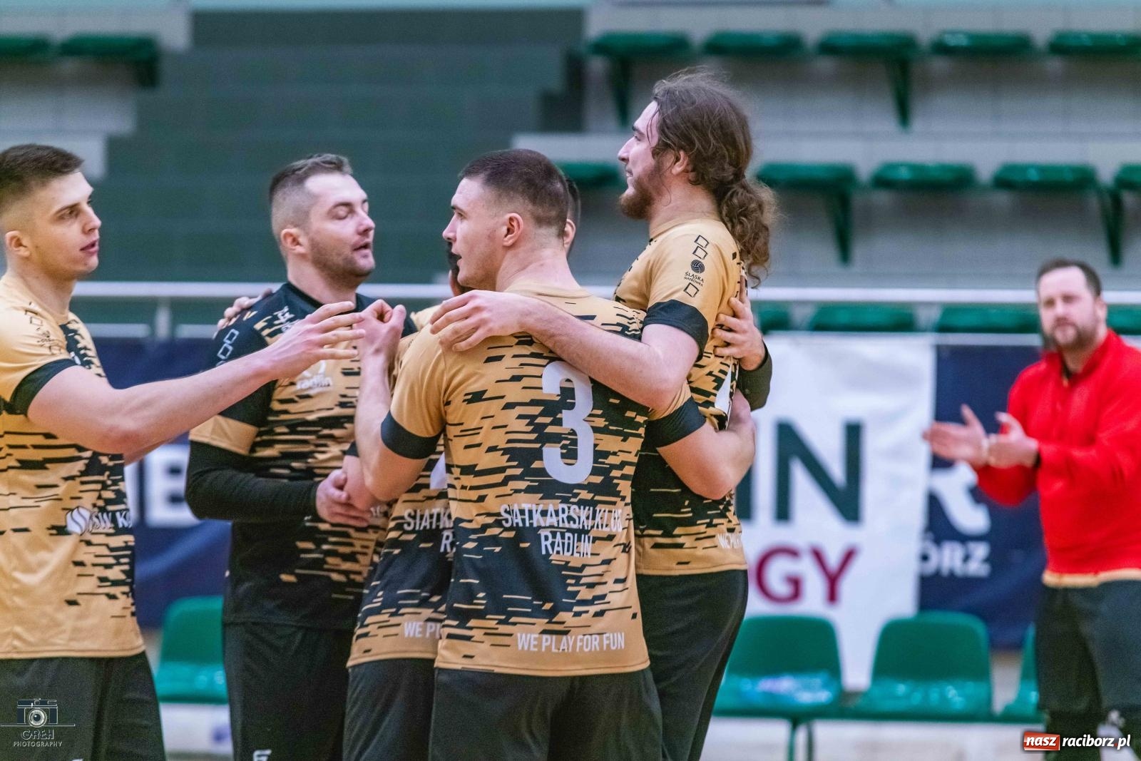 Zdjęcie w galerii na portalu naszraciborz.pl: Raciborzanie wrócili z dalekiej podróży i pozbawili gości nadziei [FOTO] wiadomości z regionu