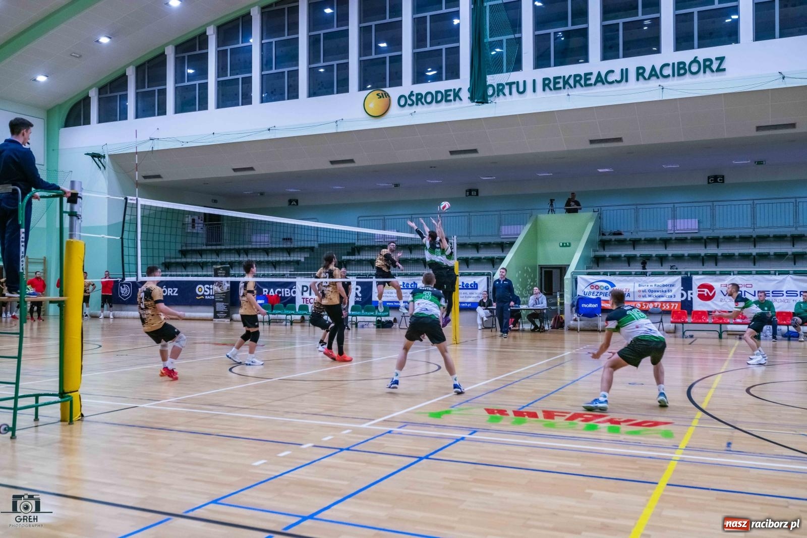 Zdjęcie w galerii na portalu naszraciborz.pl: Raciborzanie wrócili z dalekiej podróży i pozbawili gości nadziei [FOTO] wiadomości z regionu