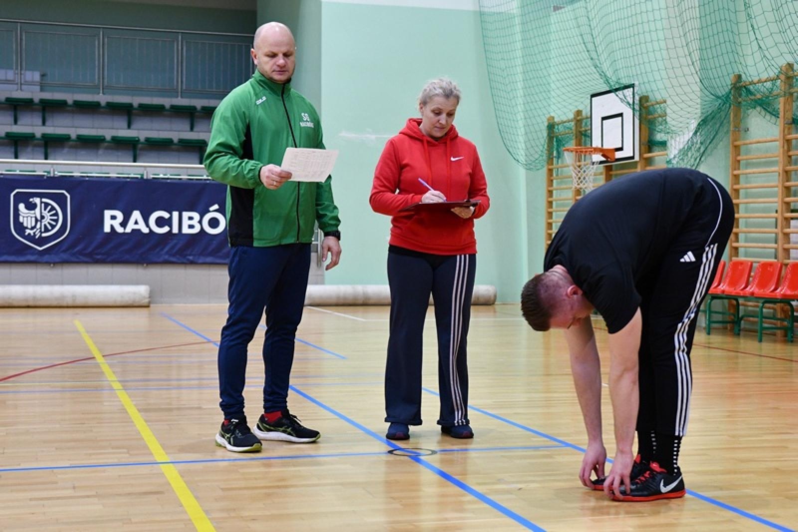 Zdjęcie w galerii na portalu naszraciborz.pl: Pierwsze rekrutacje w 2025 roku do Śląskiego Oddziału Straży Granicznej w Raciborzu wiadomości z regionu