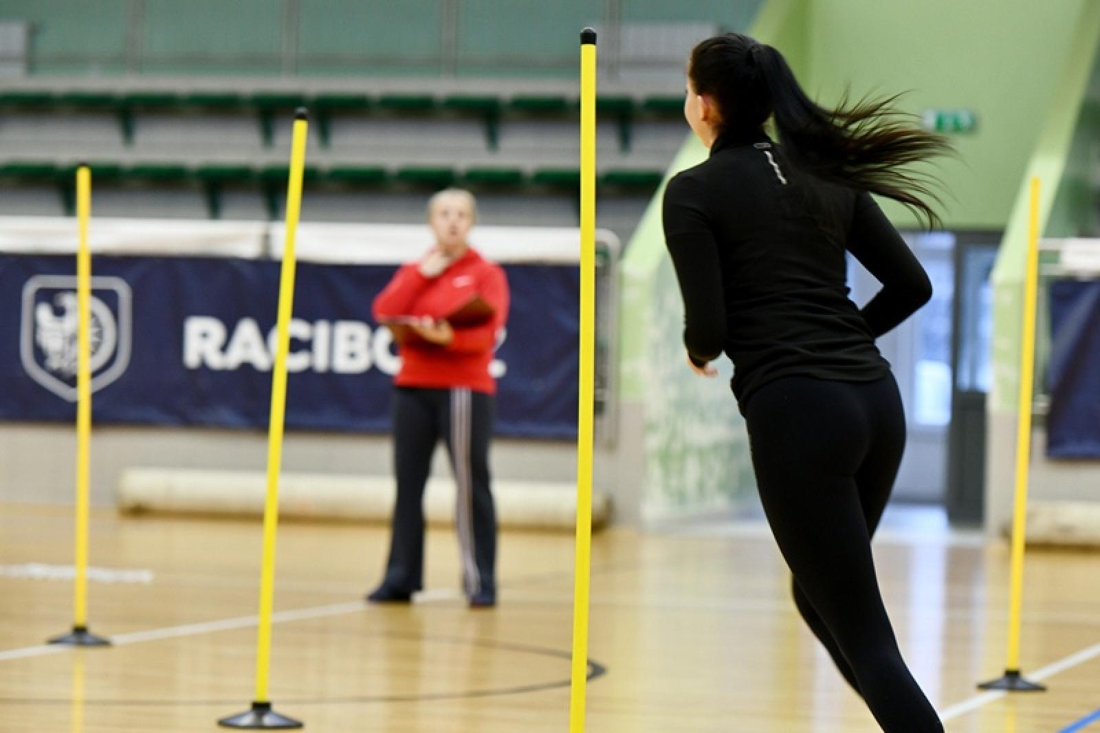 Zdjęcie w galerii na portalu naszraciborz.pl: Pierwsze rekrutacje w 2025 roku do Śląskiego Oddziału Straży Granicznej w Raciborzu wiadomości z regionu