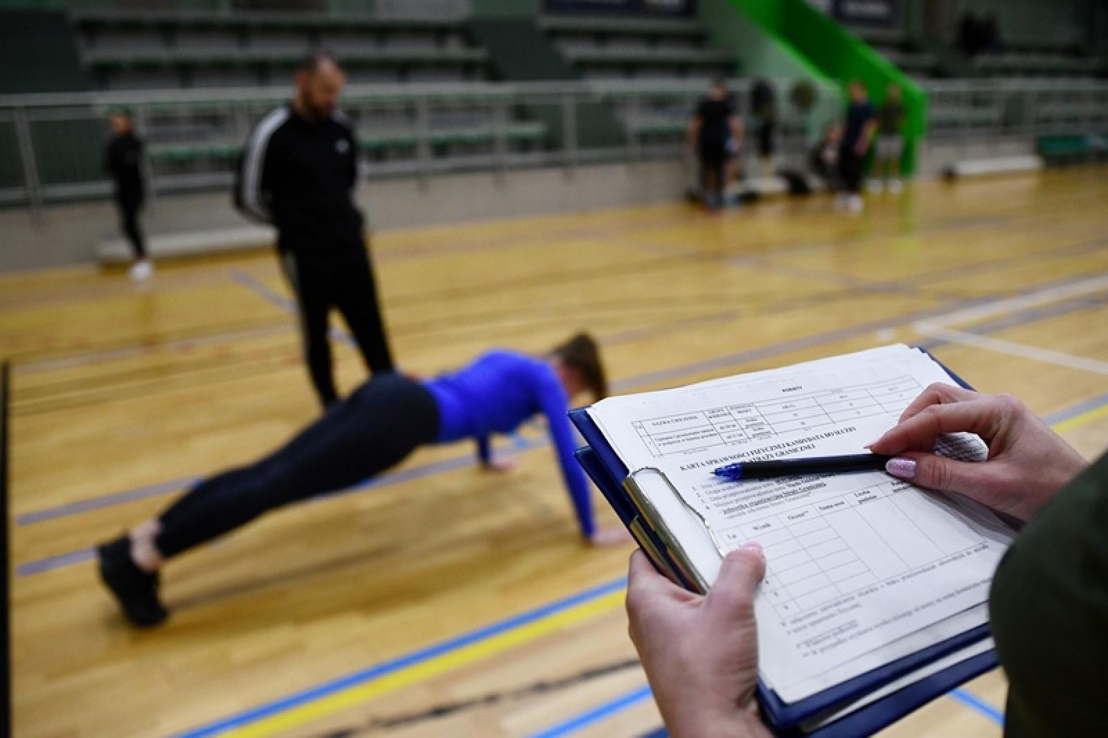 Zdjęcie w galerii na portalu naszraciborz.pl: Pierwsze rekrutacje w 2025 roku do Śląskiego Oddziału Straży Granicznej w Raciborzu wiadomości z regionu