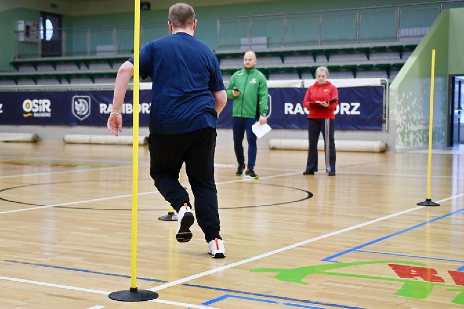 Zdjęcie w galerii na portalu naszraciborz.pl: Pierwsze rekrutacje w 2025 roku do Śląskiego Oddziału Straży Granicznej w Raciborzu wiadomości z regionu