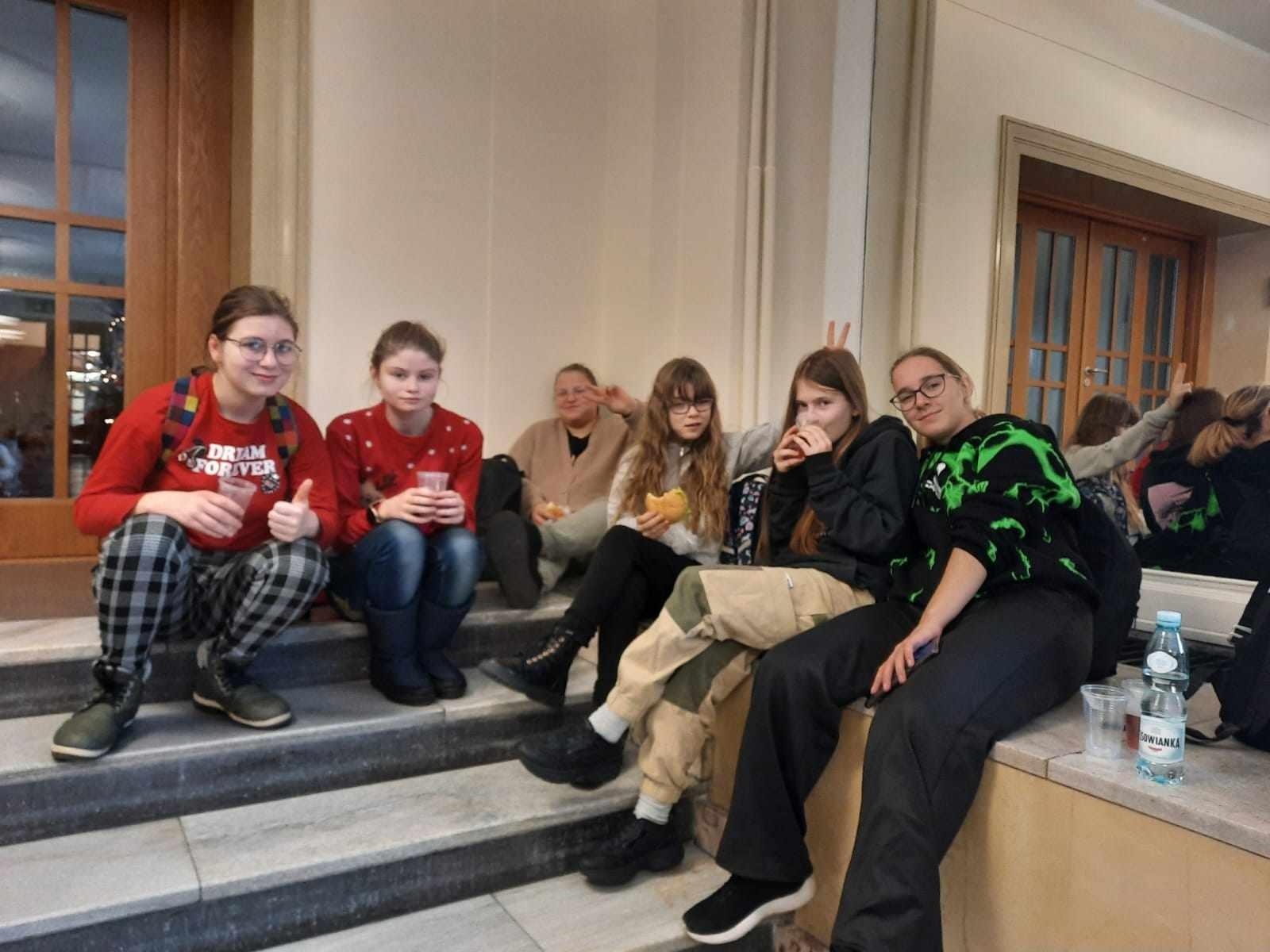 Zdjęcie w galerii na portalu naszraciborz.pl: Proforma. Raciborska grupa teatralna wyróżniona w Katowicach wiadomości z regionu