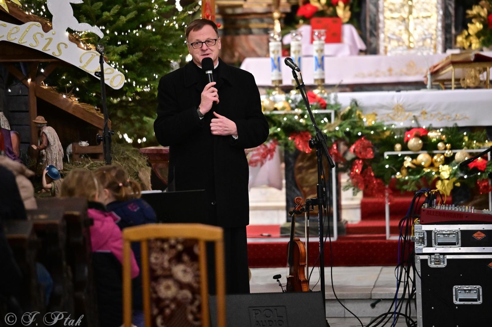 Zdjęcie w galerii na portalu naszraciborz.pl: Beskidzcy Zbóje u raciborskiej Pani wiadomości z regionu