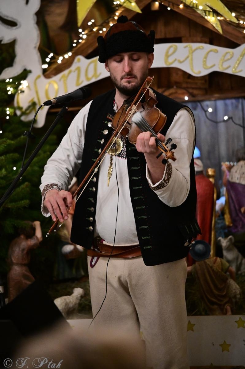 Zdjęcie w galerii na portalu naszraciborz.pl: Beskidzcy Zbóje u raciborskiej Pani wiadomości z regionu