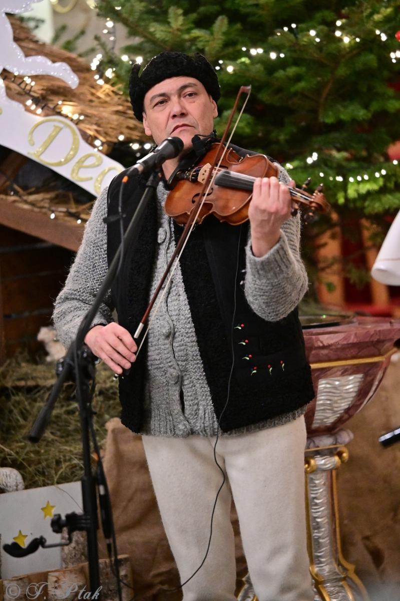 Zdjęcie w galerii na portalu naszraciborz.pl: Beskidzcy Zbóje u raciborskiej Pani wiadomości z regionu