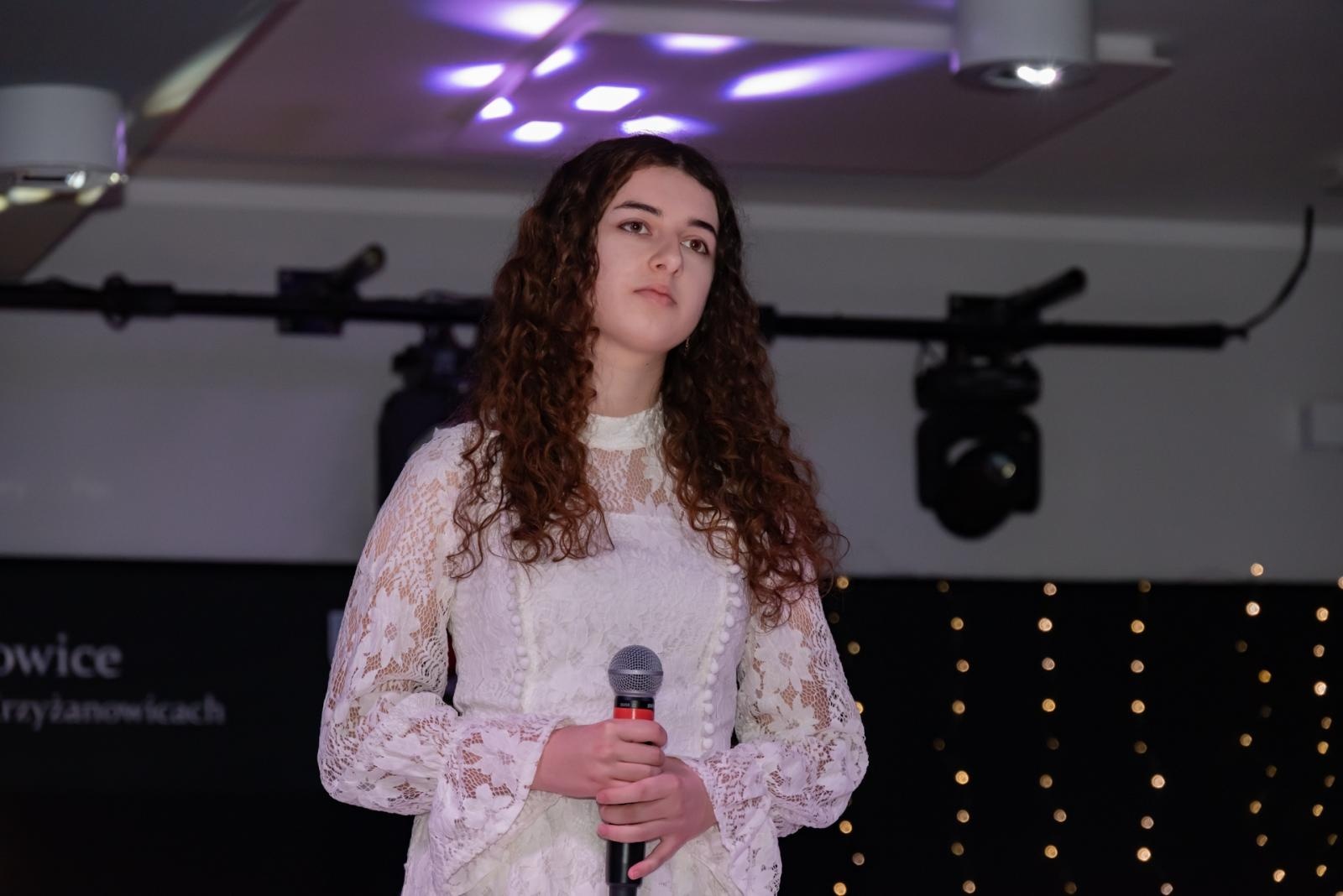 Zdjęcie w galerii na portalu naszraciborz.pl: Kolędy w mistrzowskim wykonaniu. Koncert Galowy XX Przeglądu Kolęd i Pastorałek w Tworkowie wiadomości z regionu