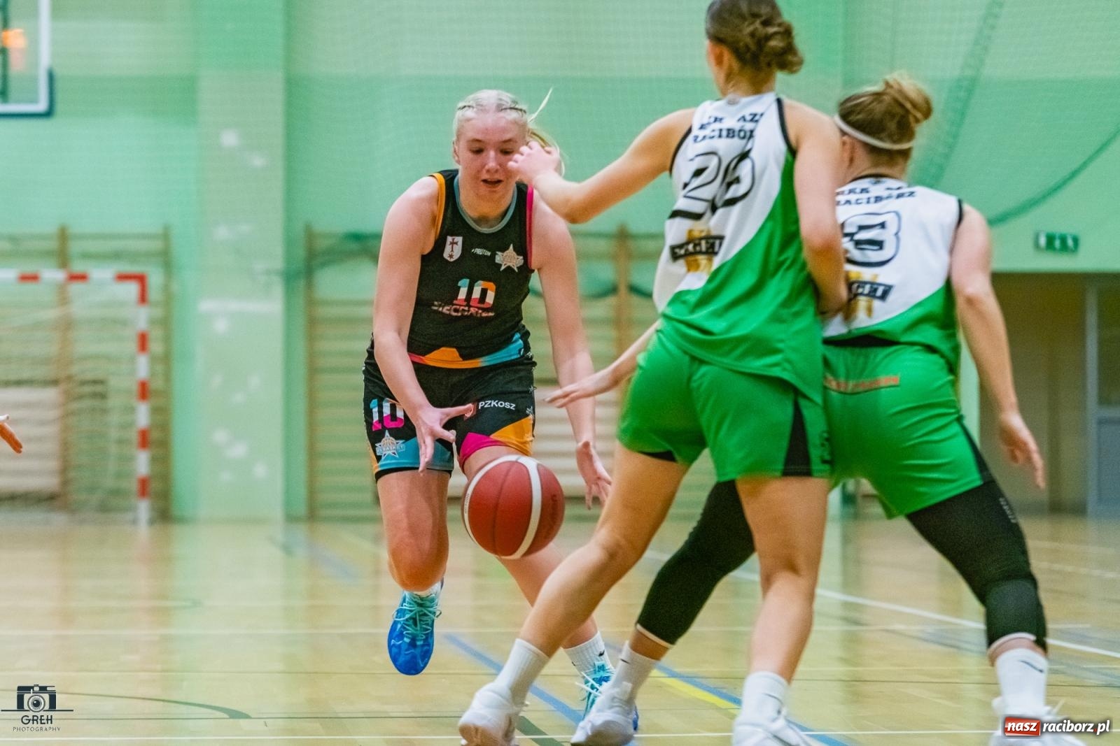 Zdjęcie w galerii na portalu naszraciborz.pl: Błędy w defensywie przesądziły o wyniku [FOTO i WIDEO] wiadomości z regionu