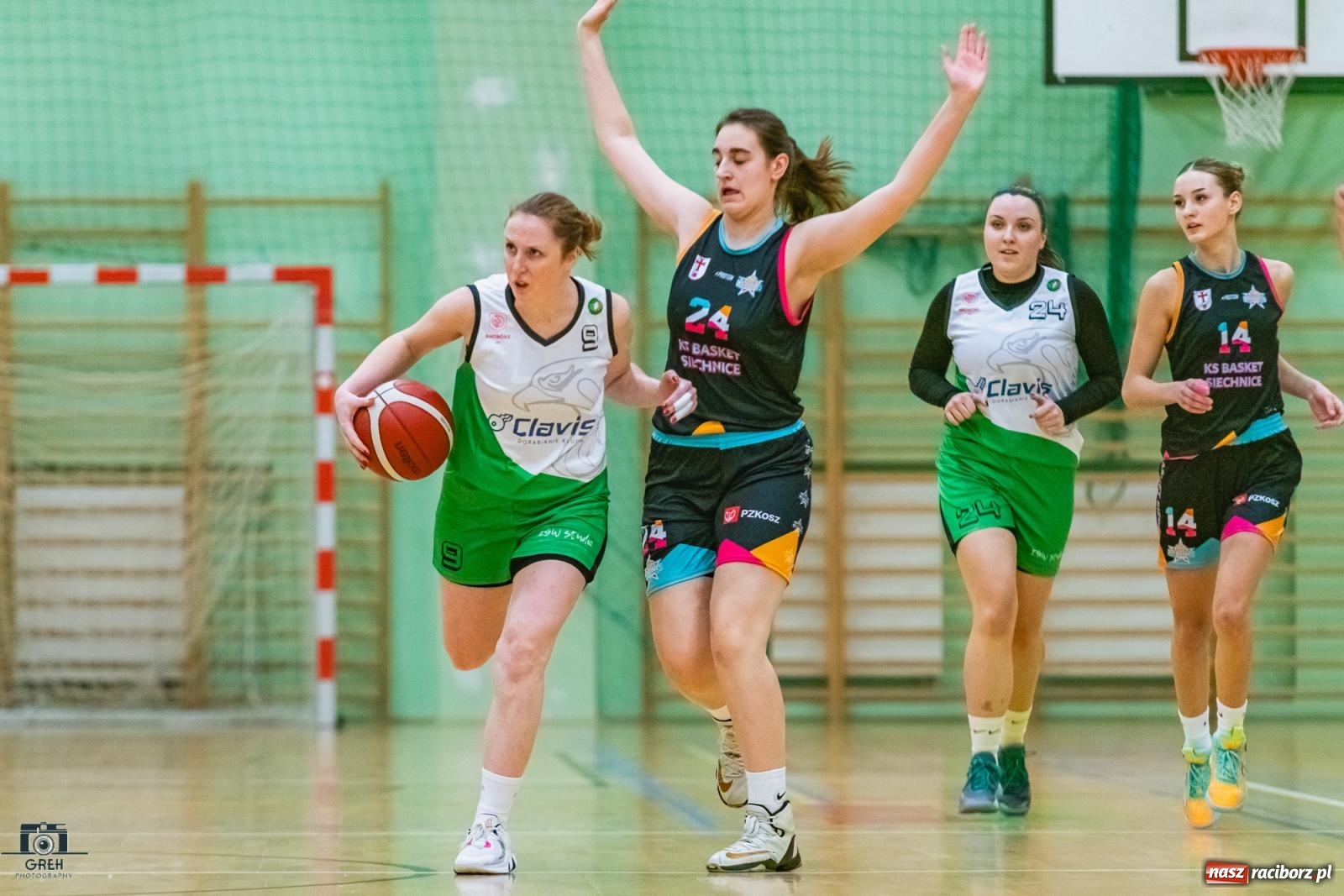 Zdjęcie w galerii na portalu naszraciborz.pl: Błędy w defensywie przesądziły o wyniku [FOTO i WIDEO] wiadomości z regionu