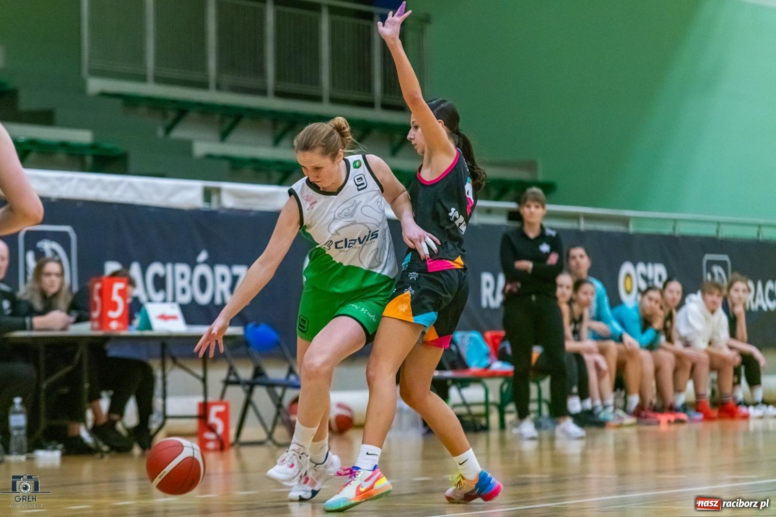 Zdjęcie w galerii na portalu naszraciborz.pl: Błędy w defensywie przesądziły o wyniku [FOTO i WIDEO] wiadomości z regionu