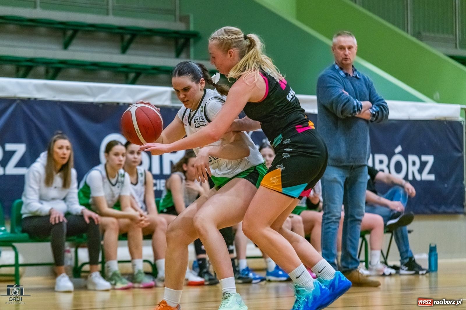 Zdjęcie w galerii na portalu naszraciborz.pl: Błędy w defensywie przesądziły o wyniku [FOTO i WIDEO] wiadomości z regionu