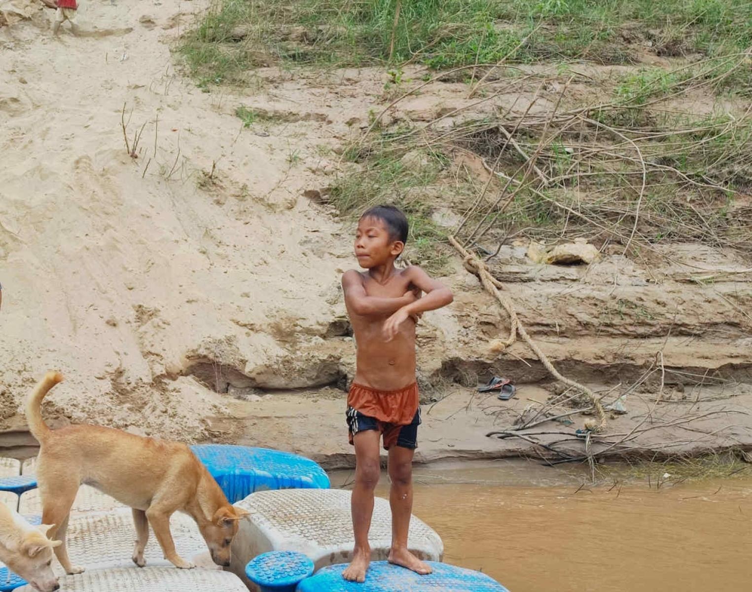Zdjęcie w galerii na portalu naszraciborz.pl: Laos - Wyprawa wzdłuż Mekongu wśród ludów Hmong oraz Akha wiadomości z regionu