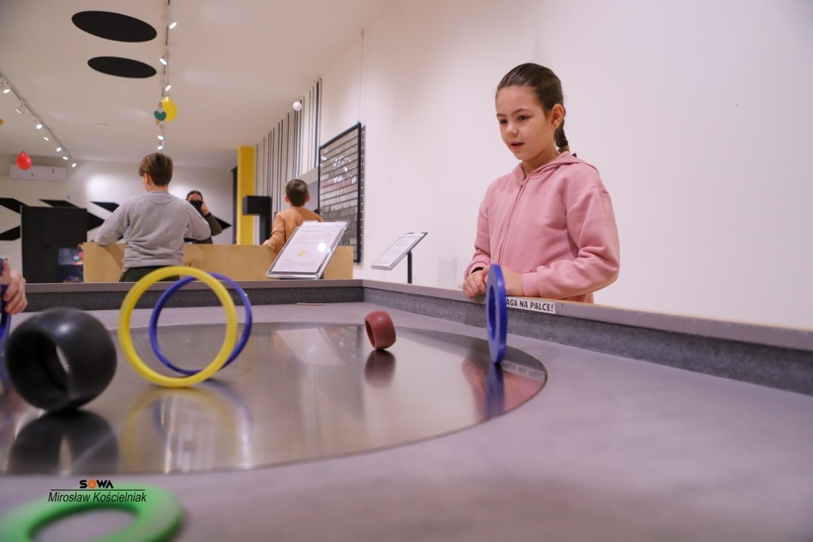 Zdjęcie w galerii na portalu naszraciborz.pl: Kreatywne Soboty w SOWA Racibórz – świat w miniaturze i łączone bilety z Muzeum wiadomości z regionu